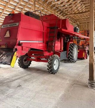 Зерноуборочный комбайн Massey Ferguson 22, 1995 г.в, 5000 м/ч, б/у