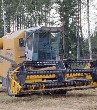 Зернозбиральний комбайн Sampo Rosenlew 2045, 2002 р.в, 1521 м/год, б/в