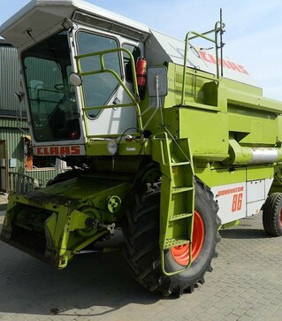 Зернозбиральний комбайн Claas Dominator 86, 1983 р.в, 2714 м/год, б/в
