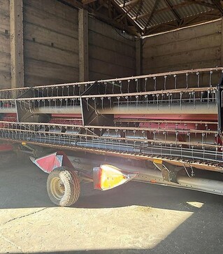 Зернозбиральний комбайн Massey Ferguson 7274, 2001 р.в, 3854 м/год, б/в