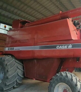 Зернозбиральний комбайн Case IH 2388, 1998 р.в, 6894 м/год, б/в