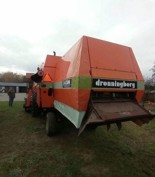 Зернозбиральний комбайн Dronningborg D4500, 1986 р.в, 5000 м/год, б/в