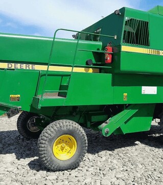 Зерноуборочный комбайн John Deere 1075, 1984 г.в, 5000 м/ч, б/у