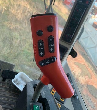 Зерноуборочный комбайн John Deere 1550 CWS, 2004 г.в, 2500 м/ч, б/у