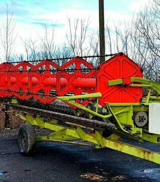 Зерноуборочный комбайн Claas Mega 204, 1998 г.в, 5360 м/ч, б/у