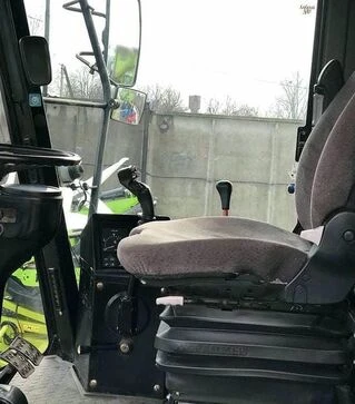 Зерноуборочный комбайн Claas Mega 204, 1998 г.в, 5360 м/ч, б/у