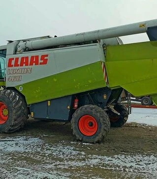 Зерноуборочный комбайн Claas Lexion 460, 2001 г.в, 4810 м/ч, б/у