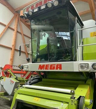 Зерноуборочный комбайн Claas Mega 208, 1995 г.в, 3505 м/ч, б/у