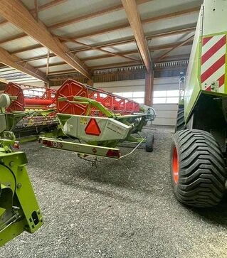 Зерноуборочный комбайн Claas Mega 208, 1995 г.в, 3505 м/ч, б/у