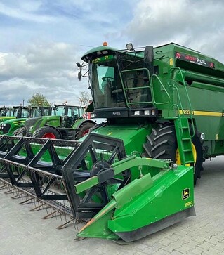Зернозбиральний комбайн John Deere 2264, 1998 р.в, 4200 м/год, б/в