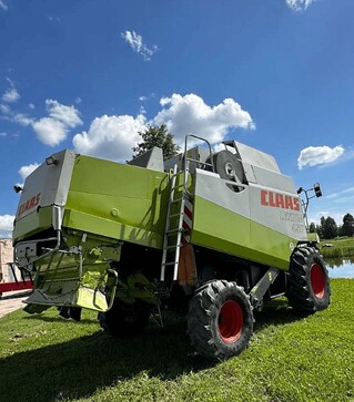 Зернозбиральний комбайн Claas Lexion 450, 2001 р.в, 2780 м/год, б/в