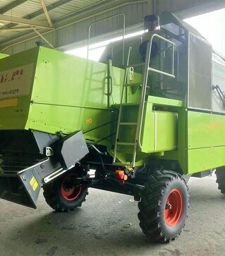 Зернозбиральний комбайн Claas Dominator 130, 2006 р.в, 1125 м/год, б/в
