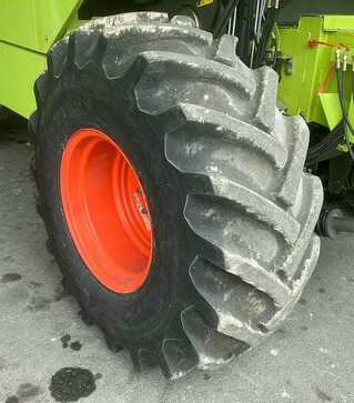 Зернозбиральний комбайн Claas Dominator 130, 2006 р.в, 1125 м/год, б/в