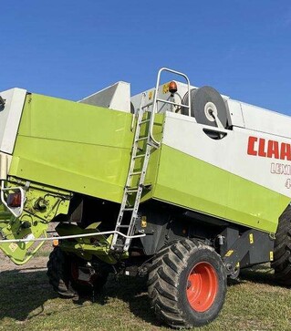 Зерноуборочный комбайн Claas Lexion 460, 1999 г.в, 4032 м/ч, б/у