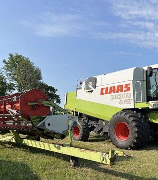 Зерноуборочный комбайн Claas Lexion 460, 1999 г.в, 4032 м/ч, б/у