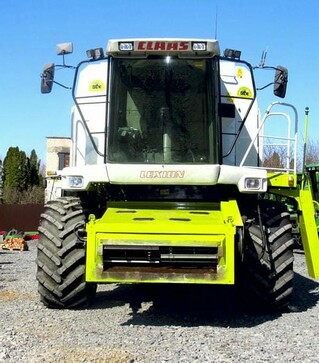 Зерноуборочный комбайн Claas Lexion 480, 2001 г.в, 3924 м/ч, б/у