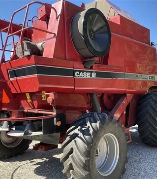 Зернозбиральний комбайн Case IH 2388, 2004 р.в, 3382 м/год, б/в