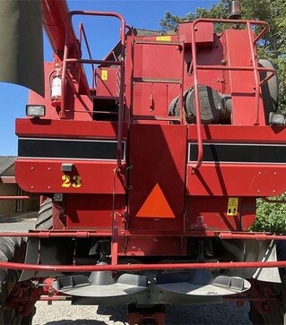 Зернозбиральний комбайн Case IH 2388, 2004 р.в, 3382 м/год, б/в