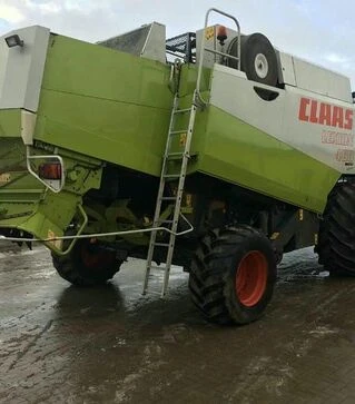 Зерноуборочный комбайн Claas Lexion 460, 1998 г.в, 3072 м/ч, б/у