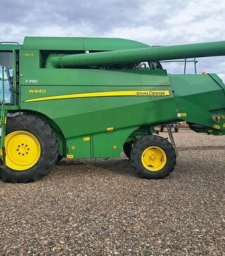 Зерноуборочный комбайн John Deere W 440, 2019 г.в, 1233 м/ч, б/у