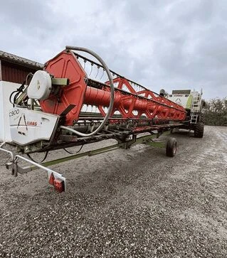 Зернозбиральний комбайн Claas Lexion 580, 2005 р.в, 2940 м/год, б/в