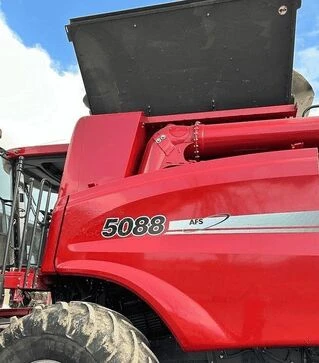 Зерноуборочный комбайн Case IH 5088, 2011 г.в, 2846 м/ч, б/у