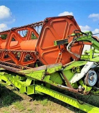 Зерноуборочный комбайн Claas Lexion 480, 2001 г.в, 3064 м/ч, б/у