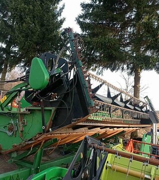 Зерноуборочный комбайн John Deere 9880 STS, 2003 г.в, 2478 м/ч, б/у