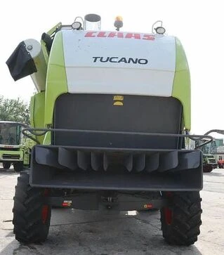 Зерноуборочный комбайн Claas Tucano 440, 2013 г.в, 2456 м/ч, б/у