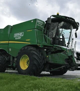 Зерноуборочный комбайн John Deere S680, 2015 г.в, 4747 м/ч, б/у