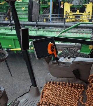 Зерноуборочный комбайн John Deere S680, 2015 г.в, 4747 м/ч, б/у