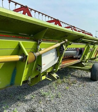 Зерноуборочный комбайн Claas Lexion 760, 2011 г.в, 2155 м/ч, б/у