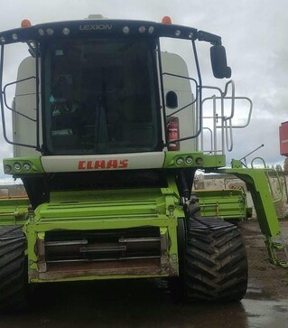 Зернозбиральний комбайн Claas Lexion 770TT, 2015 р.в, 2800 м/год, б/в