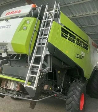 Зерноуборочный комбайн Claas Lexion 760 Montana, 2014 г.в, 2080 м/ч, б/у