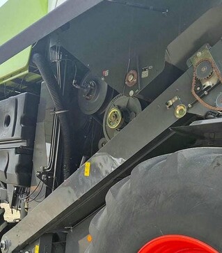 Зернозбиральний комбайн Claas Lexion 630, 2013 р.в, 879 м/год, б/в