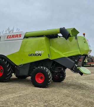 Зернозбиральний комбайн Claas Lexion 630, 2013 р.в, 879 м/год, б/в