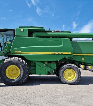 Зернозбиральний комбайн John Deere T 670, 2013 р.в, 2485 м/год, б/в