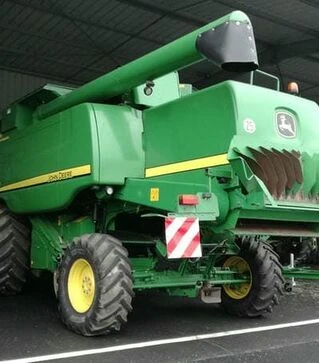 Зернозбиральний комбайн John Deere W 650, 2013 р.в, 2206 м/год, б/в