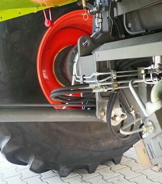 Зерноуборочный комбайн Claas Lexion 630 Montana, 2017 г.в, 1999 м/ч, б/у