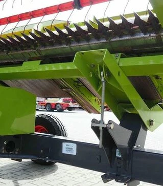 Зерноуборочный комбайн Claas Lexion 630 Montana, 2017 г.в, 1999 м/ч, б/у