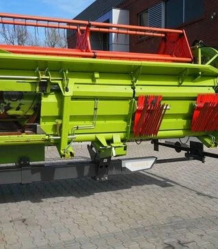 Зерноуборочный комбайн Claas Lexion 630 Montana, 2017 г.в, 1999 м/ч, б/у