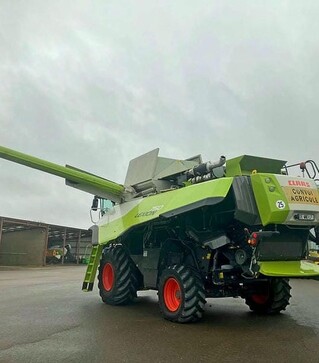 Зернозбиральний комбайн Claas Lexion 750, 2014 р.в, 2063 м/год, б/в