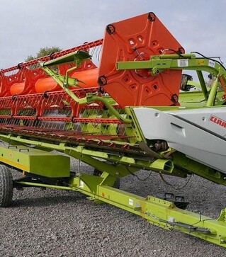 Зернозбиральний комбайн Claas Lexion 750, 2016 р.в, 1888 м/год, б/в