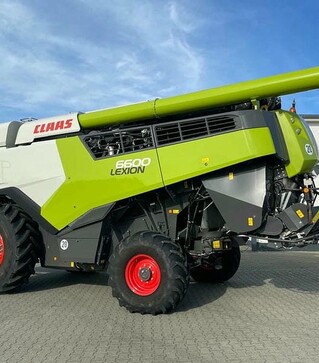 Зернозбиральний комбайн Claas Lexion 6600, 2020 р.в, 700 м/год, б/в
