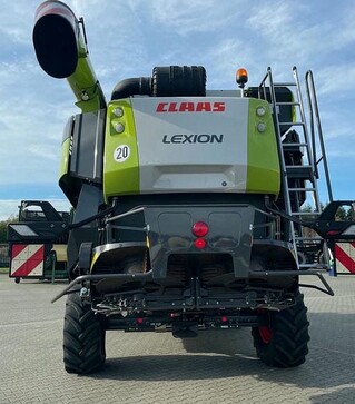 Зернозбиральний комбайн Claas Lexion 6600, 2020 р.в, 700 м/год, б/в