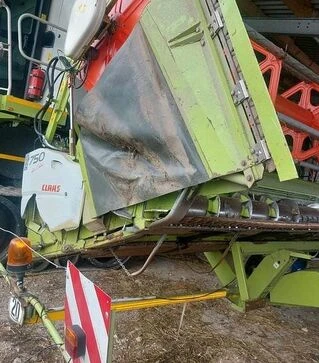 Зернозбиральний комбайн Claas Lexion Montana 570, 2008 р.в, 2805 м/год, б/в