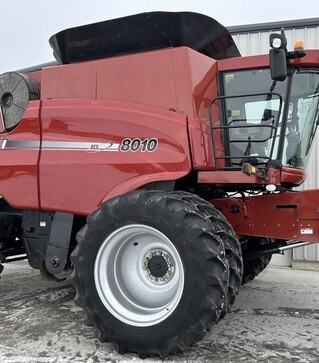 Зерноуборочный комбайн Case IH 8010 Axial Flow, 2007 г.в, 3978 м/ч, б/у