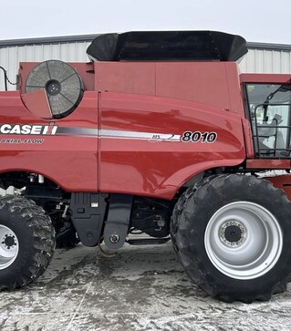 Зерноуборочный комбайн Case IH 8010 Axial Flow, 2007 г.в, 3978 м/ч, б/у