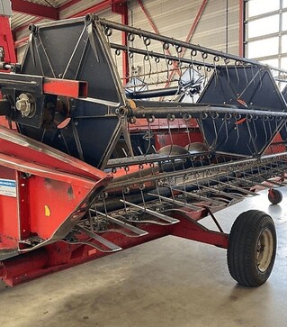 Зерноуборочный комбайн Massey Ferguson 30, 1998 г.в, 3000 м/ч, б/у