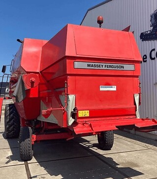 Зерноуборочный комбайн Massey Ferguson 30, 1998 г.в, 3000 м/ч, б/у